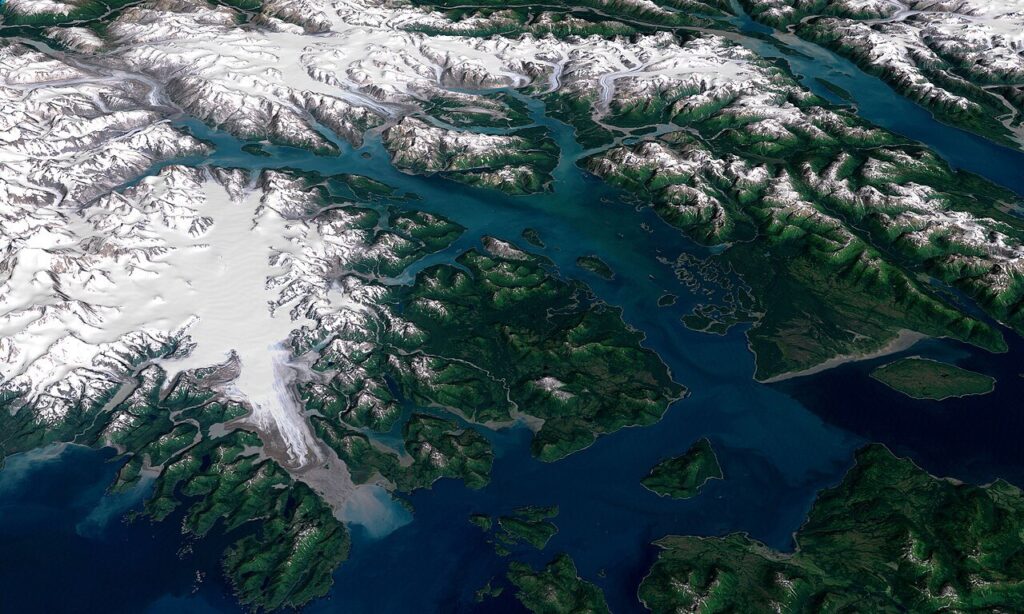 Alaska z wycieczki statkiem: 6 drogich atrakcji, które warto kupić